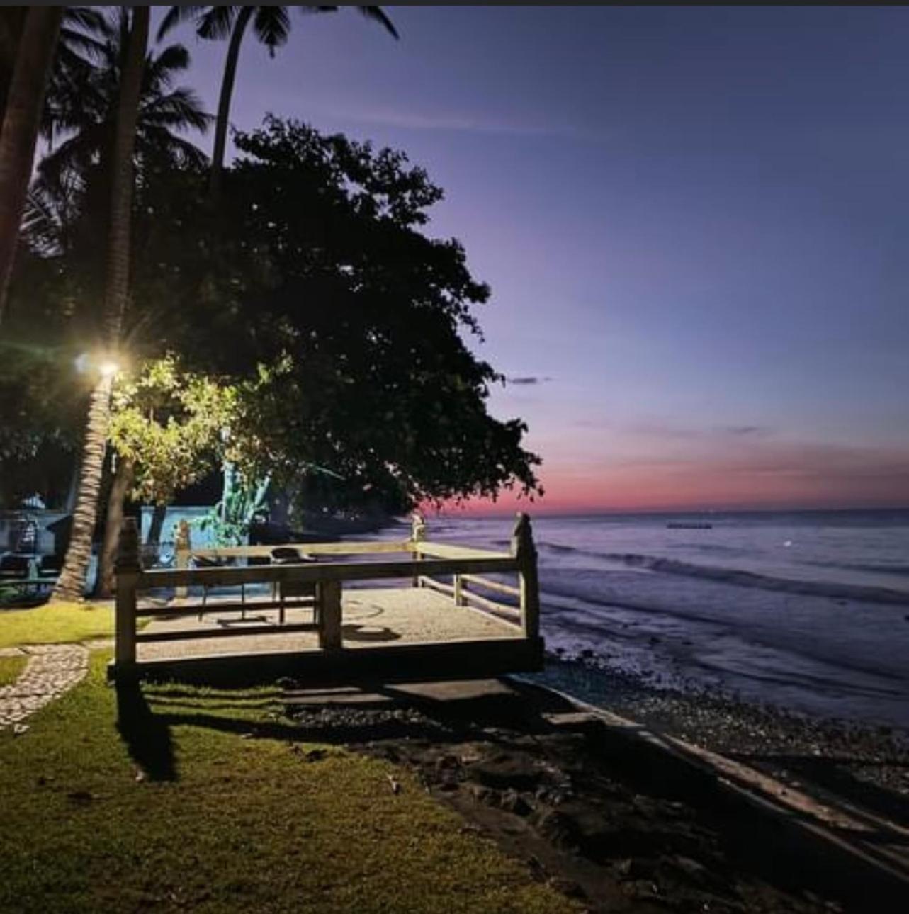 Bali Sambirenteng Buleleng (Bali)