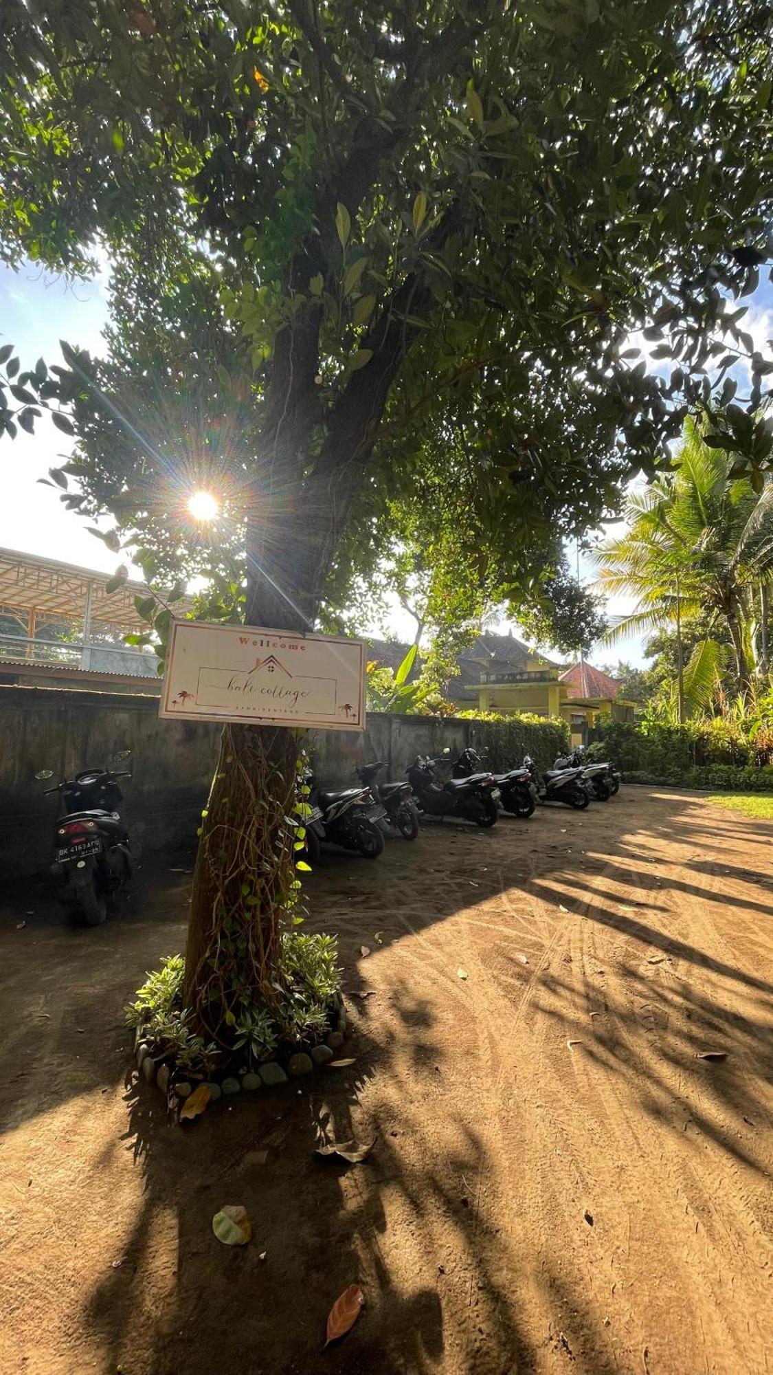 Homestay Bali Sambirenteng *